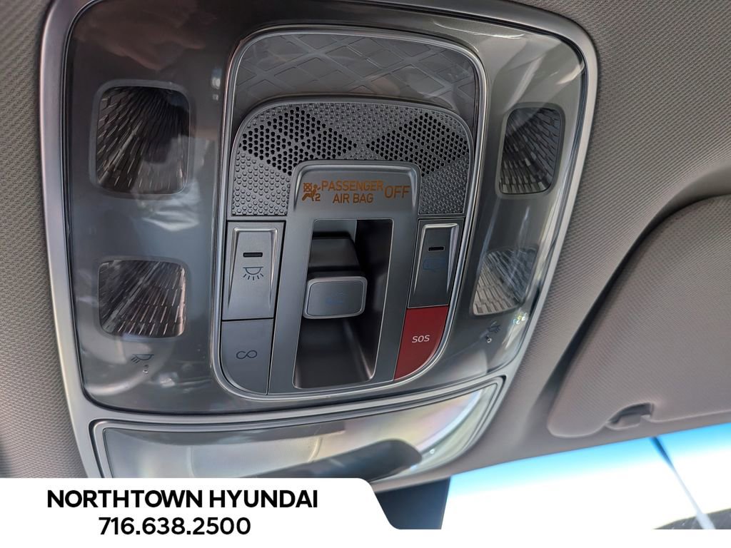 Used 2026 Genesis GV70 2.5T Select image 26