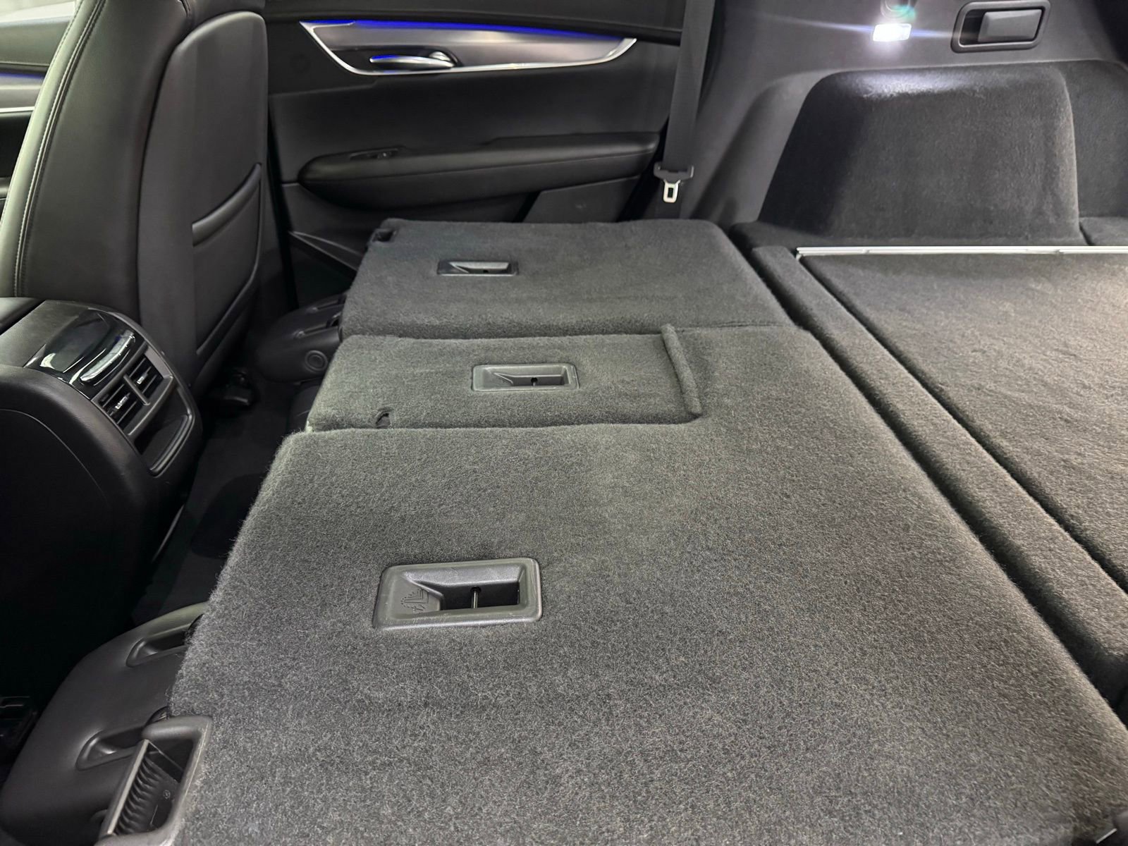 Used 2018 Cadillac XT5 Premium Luxury image 30