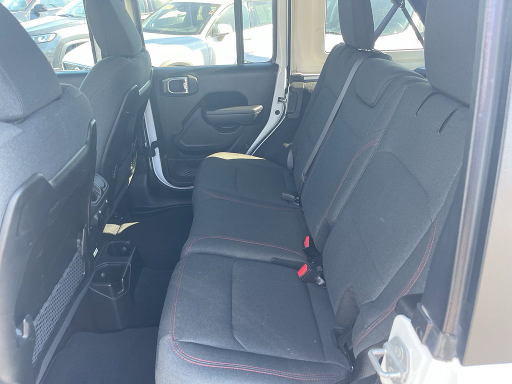 Used 2025 Jeep Wrangler Unlimited Rubicon image 20