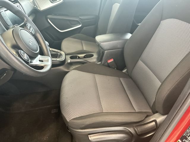 Certified 2023 Kia Soul LX w/ LX Technology Package FWD image 15