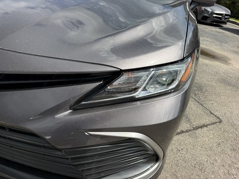 Used 2023 Toyota Camry LE FWD image 11