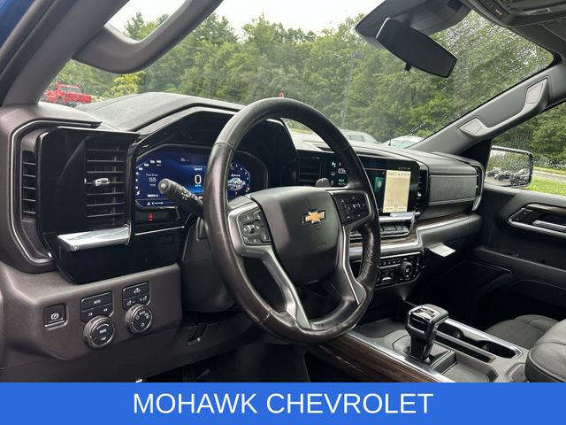 Used 2023 Chevrolet Silverado 1500 LT AWD/4WD image 10