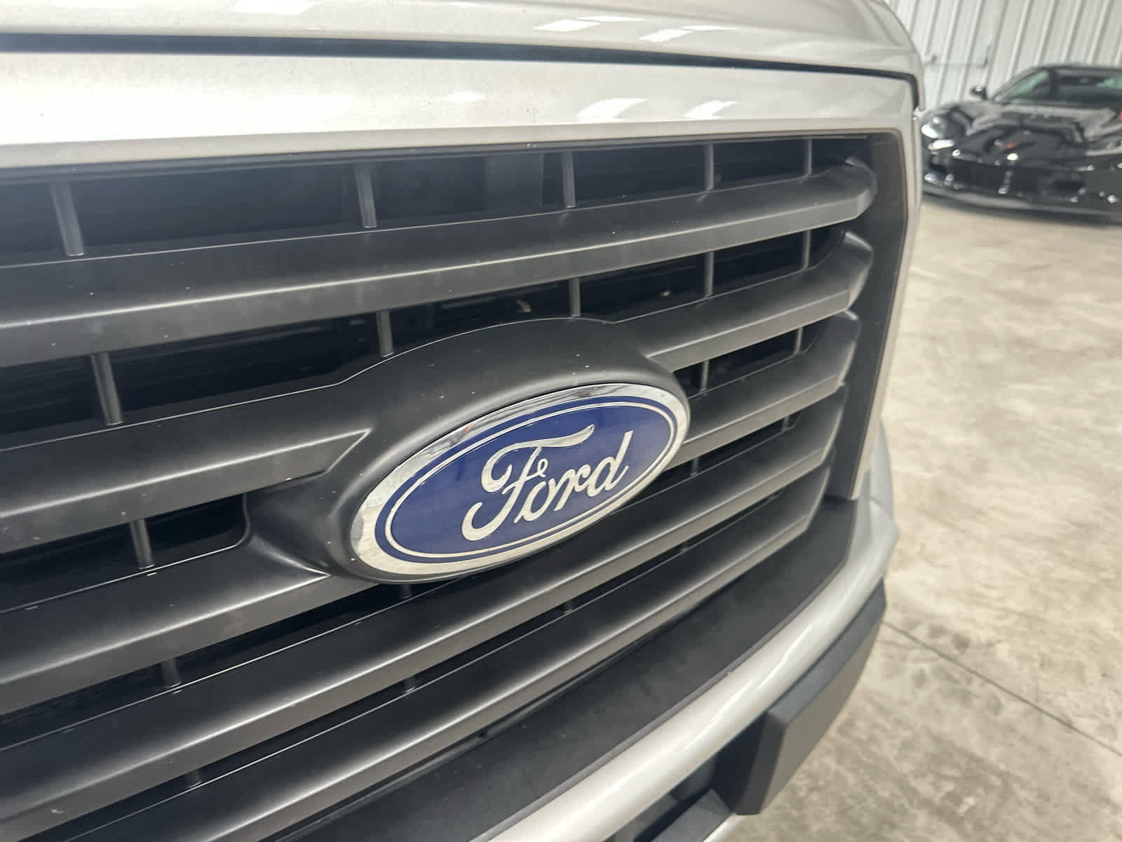 Used 2015 Ford F150 XLT w/ Equipment Group 302A Luxury RWD image 9