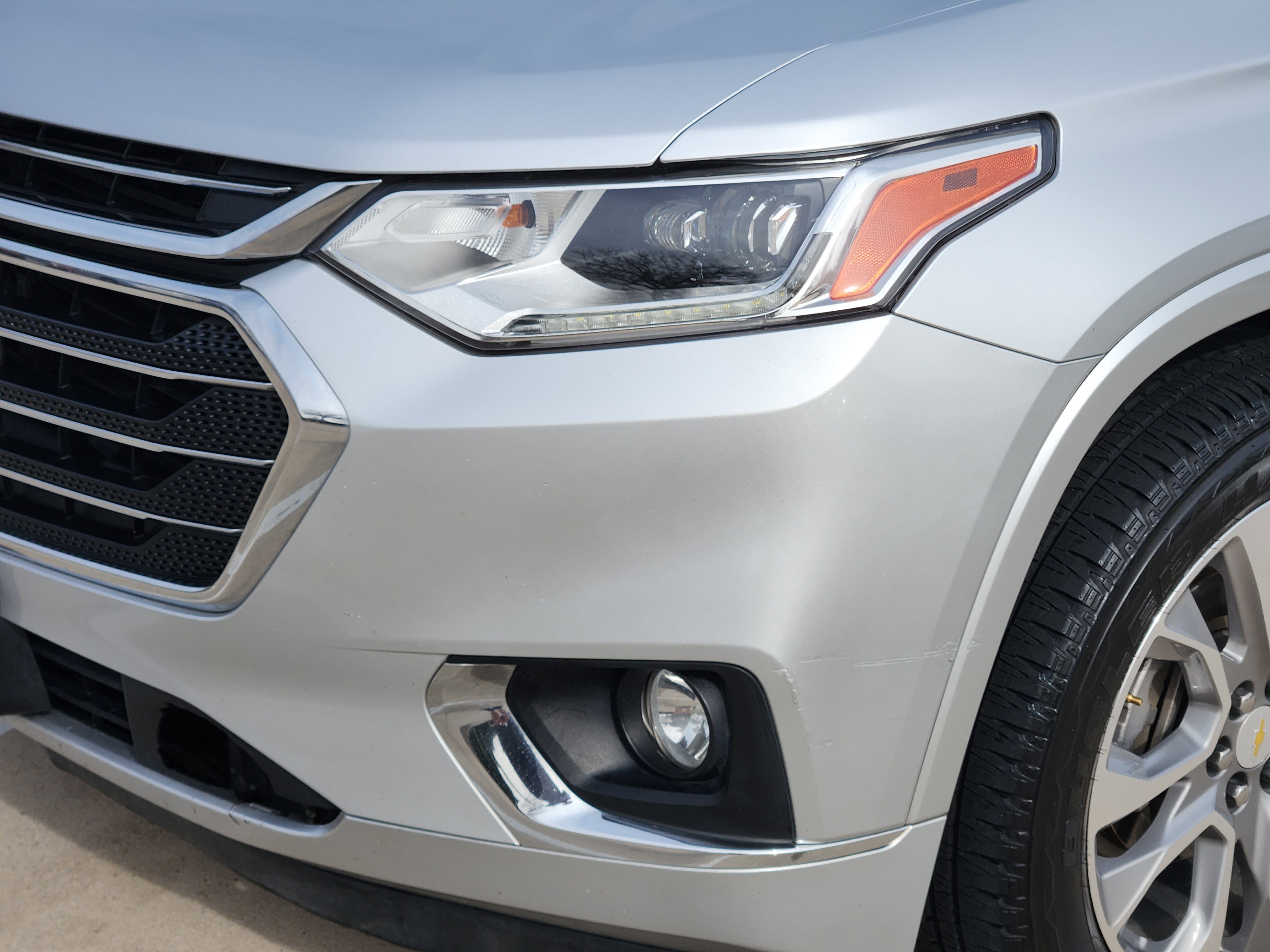 Used 2019 Chevrolet Traverse Premier w/ Driver Confidence II Package image 6