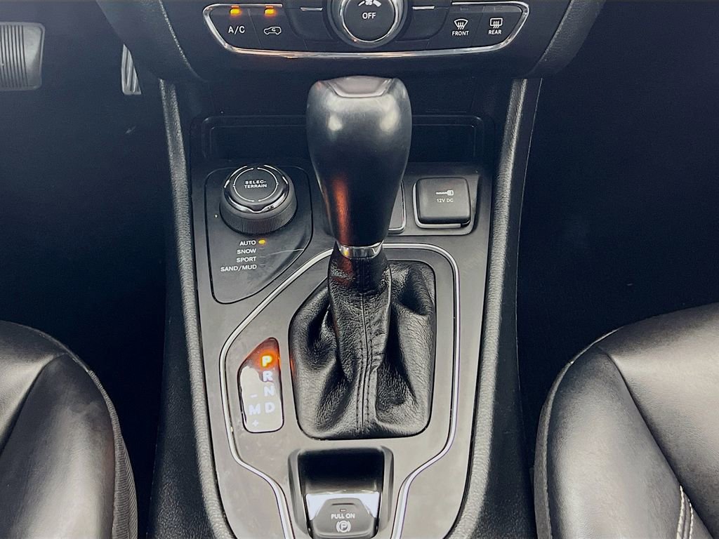 Used 2022 Jeep Cherokee Latitude image 17