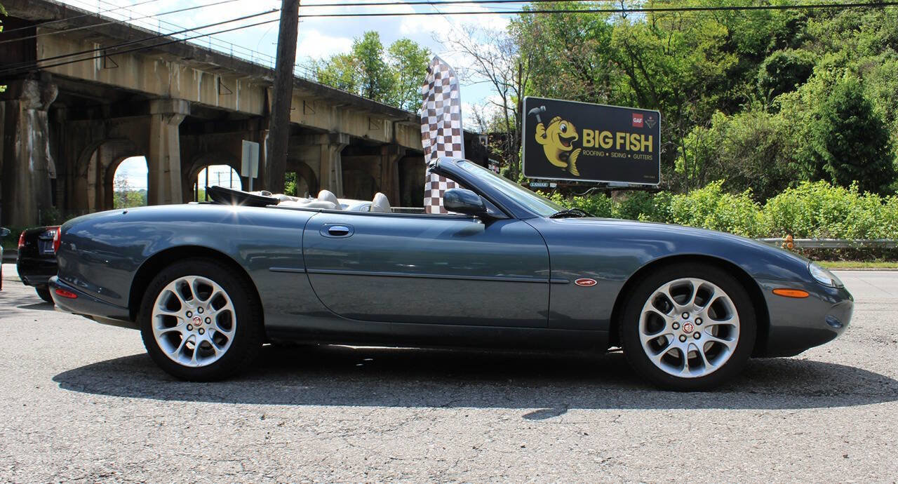 Used 2000 Jaguar XK8 Convertible RWD image 10