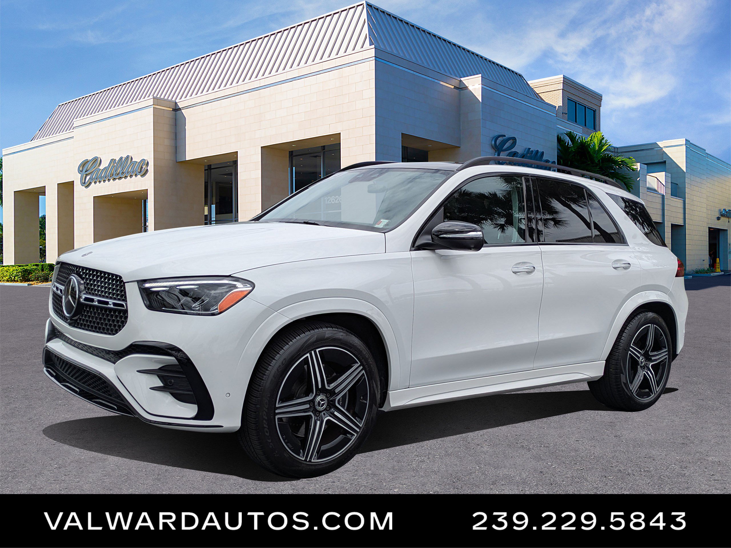Used 2024 Mercedes-Benz GLE 350 4MATIC image 1