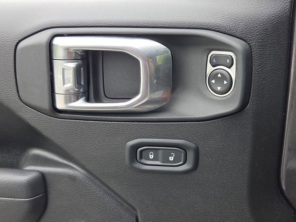 Used 2025 Jeep Wrangler Unlimited Sport S 4xe image 27