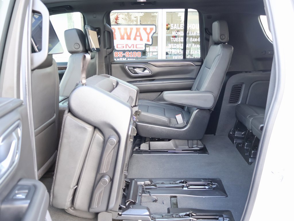 Certified 2024 Chevrolet Suburban Z71 w/ Luxury Package image 29