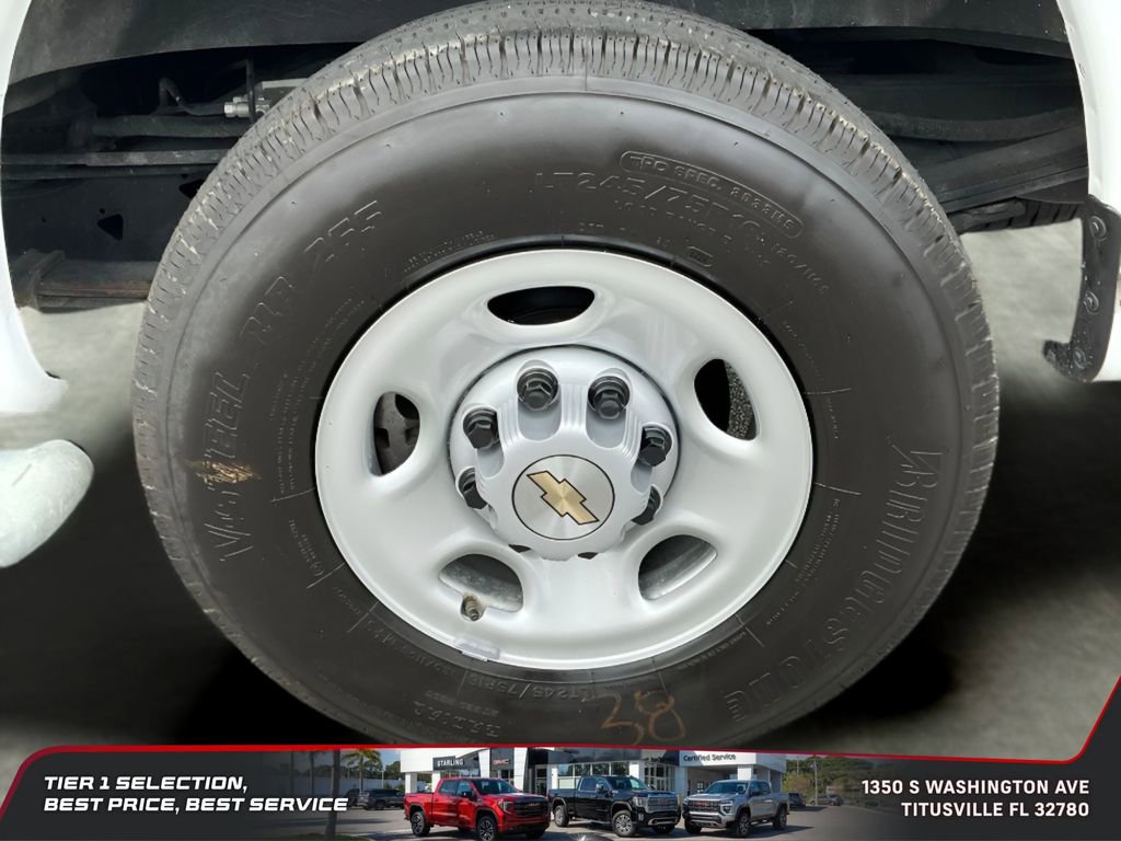 Used 2024 Chevrolet Express 2500 w/ Driver Convenience Package image 40