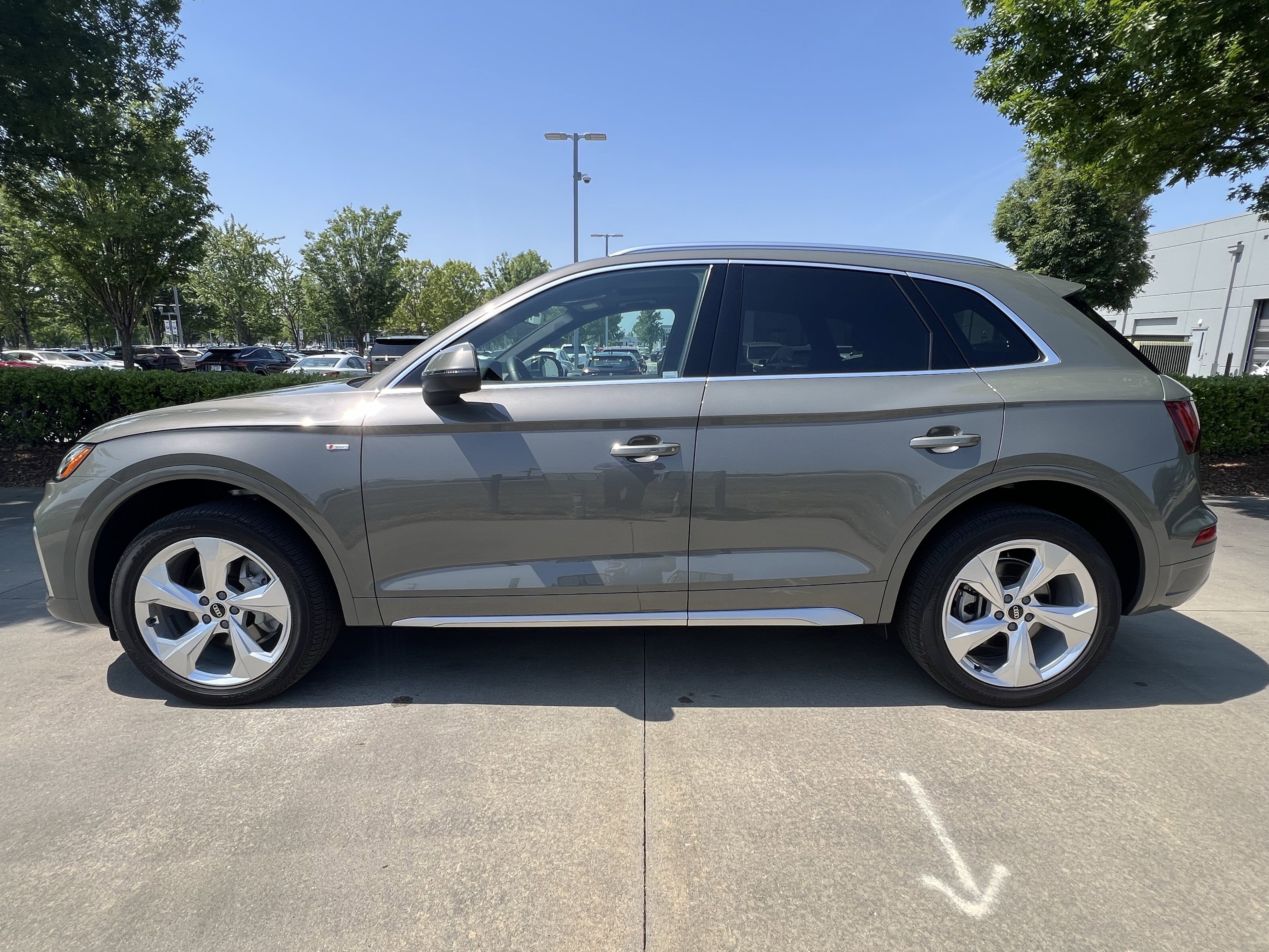 Used 2024 Audi Q5 2.0T Premium Plus AWD/4WD image 6