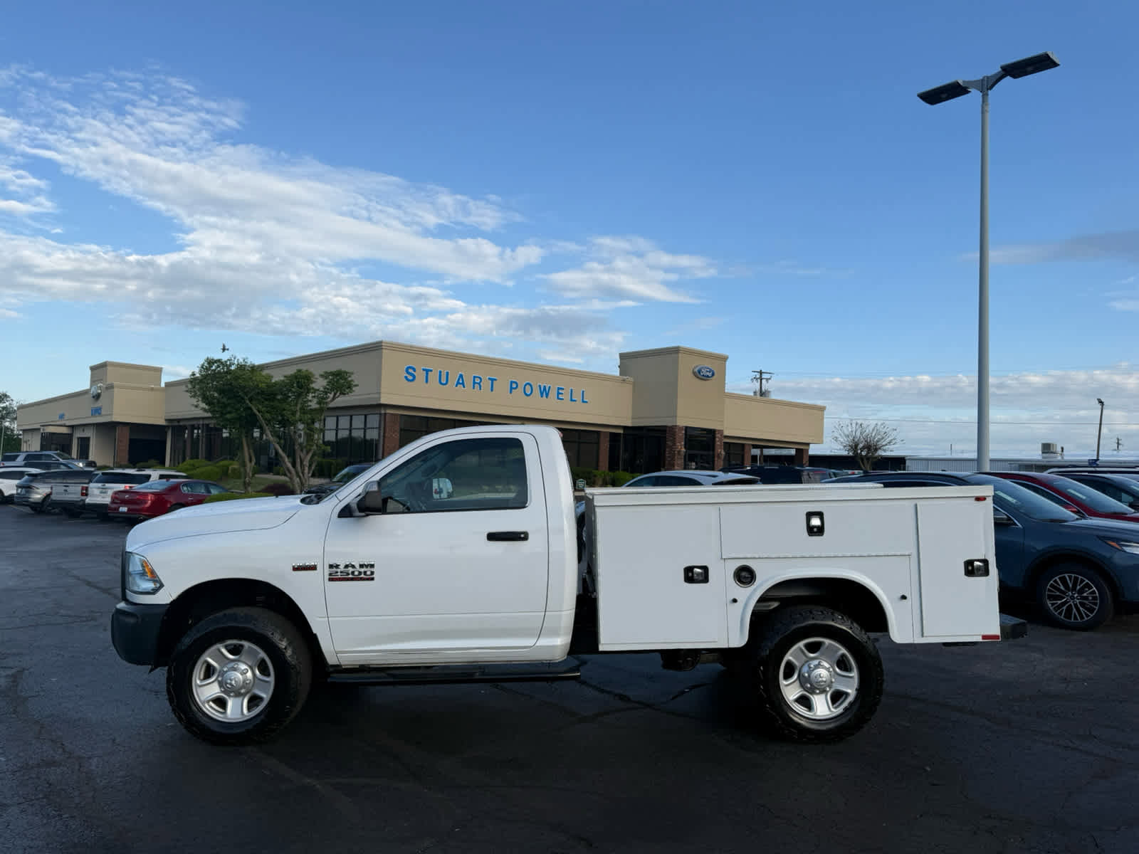 Used 2018 RAM 2500 Tradesman w/ Power & Remote Entry Group image 18