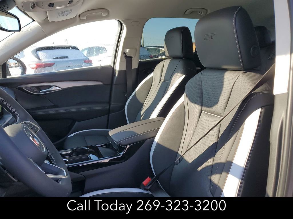 New 2025 Buick Envision Sport Touring image 19