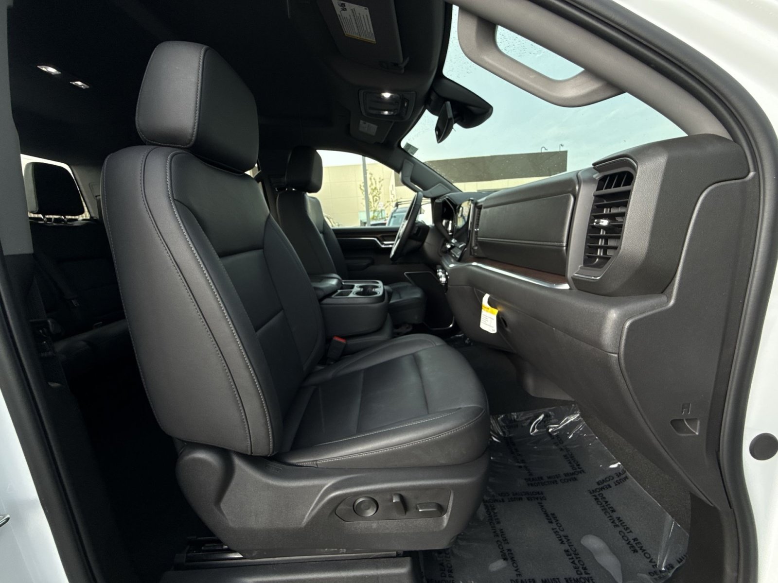 Used 2025 GMC Sierra 1500 SLT AWD/4WD image 26