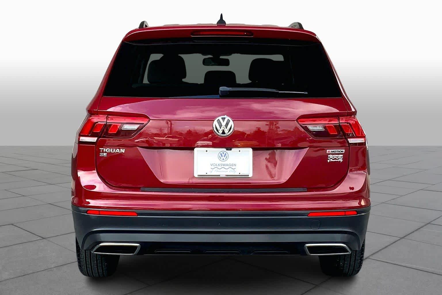 Used 2019 Volkswagen Tiguan SE w/ Panoramic Sunroof Package AWD/4WD image 5