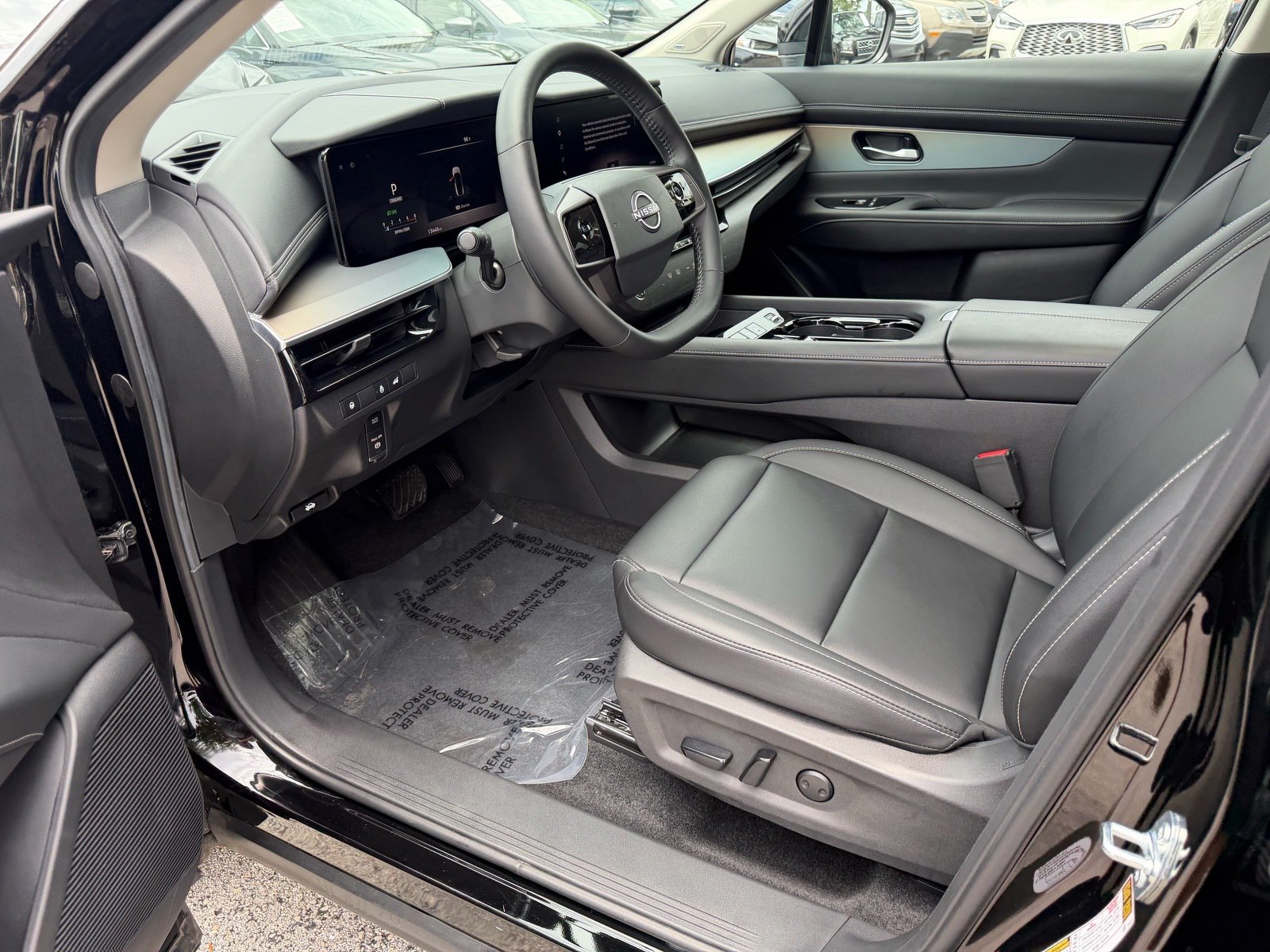 Certified 2025 Nissan Murano SL w/ Cargo Package AWD/4WD image 9