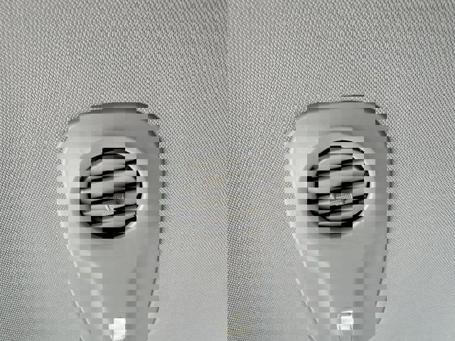 Used 2024 Chrysler Pacifica Touring-L image 22