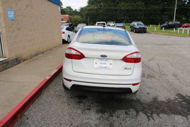 Used 2014 Ford Fiesta S FWD image 5