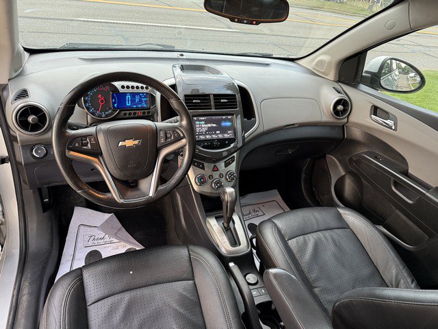 Used 2014 Chevrolet Sonic LTZ FWD image 11