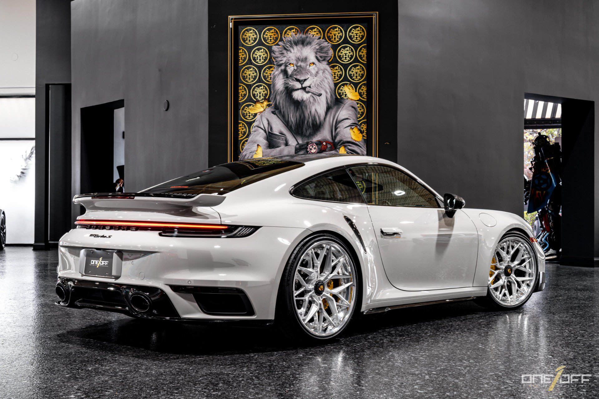 Used 2022 Porsche 911 Turbo S AWD/4WD image 11