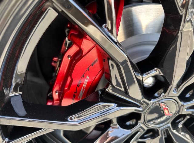 Certified 2026 Chevrolet Corvette Stingray Premium Conv w/ Z51 Performance Package RWD image 30