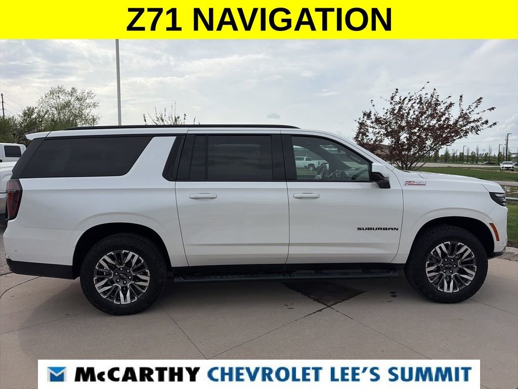 Used 2025 Chevrolet Suburban Z71 AWD/4WD image 14