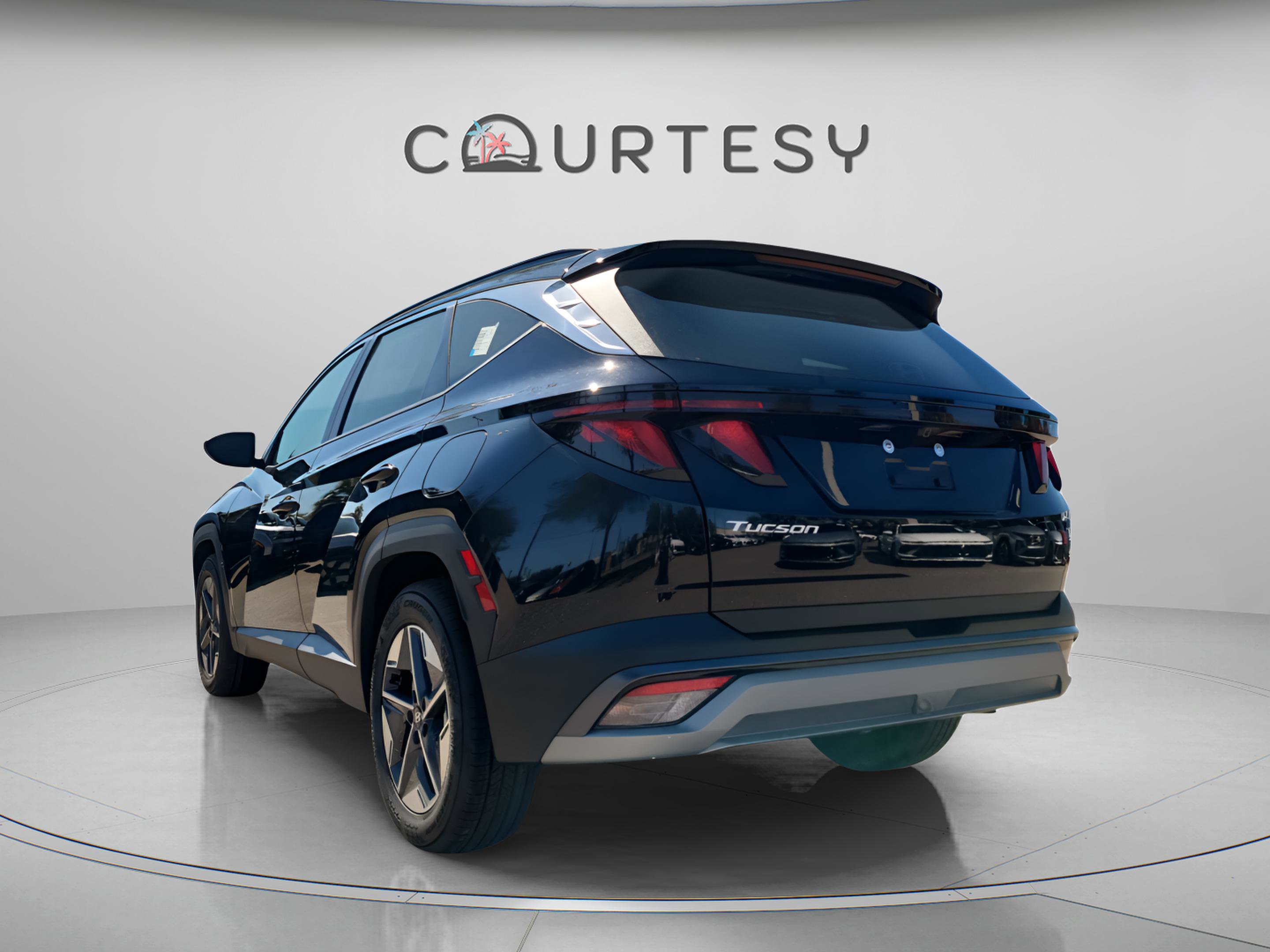 New 2026 Hyundai Tucson SEL image 3