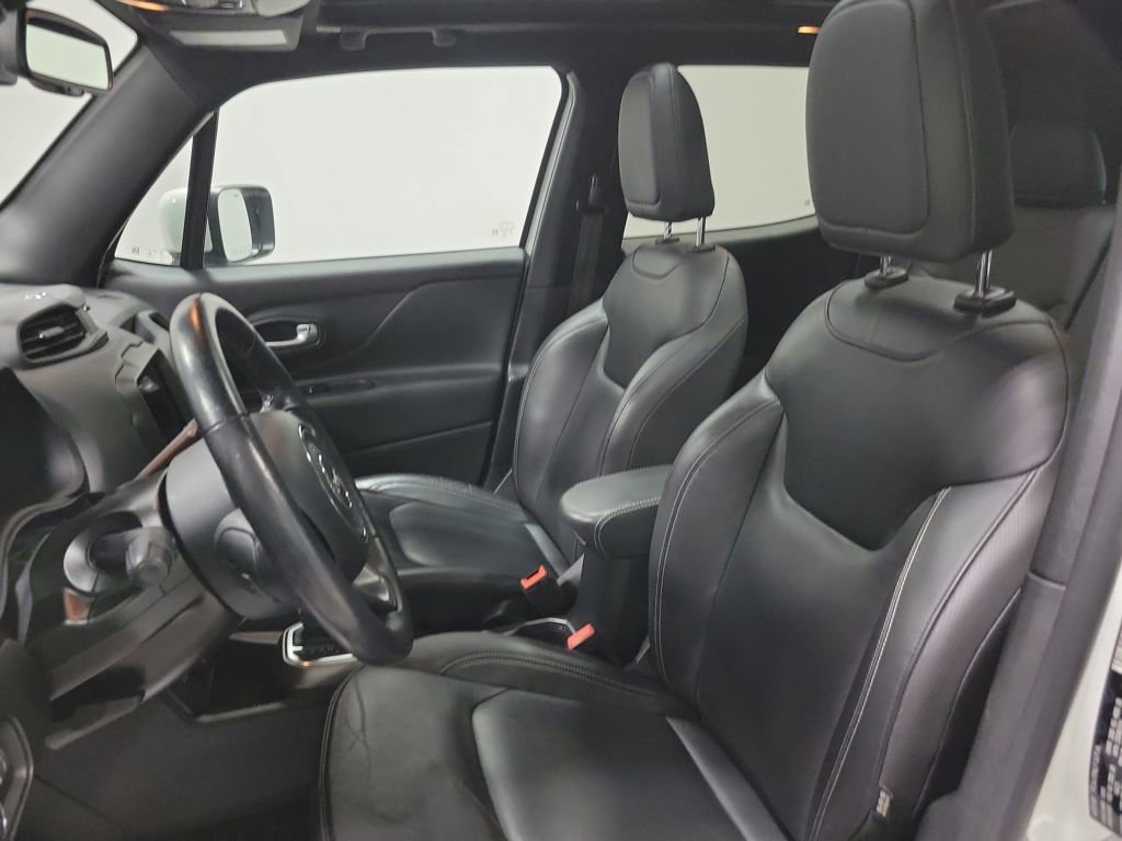 Used 2019 Jeep Renegade Limited w/ Quick Order Package 22P image 32