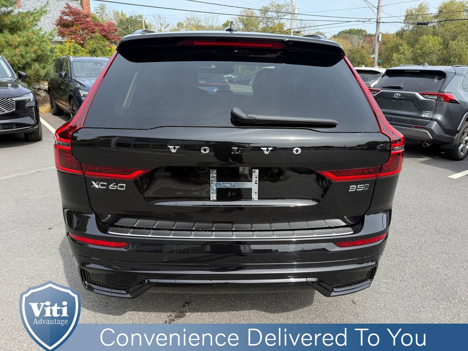 New 2026 Volvo XC60 B5 Plus w/ Protection Package Premier image 7