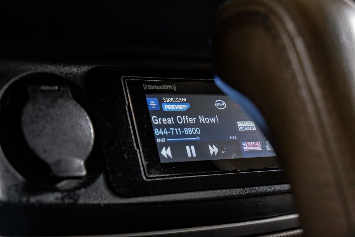 Used 2012 Nissan Armada SV image 23