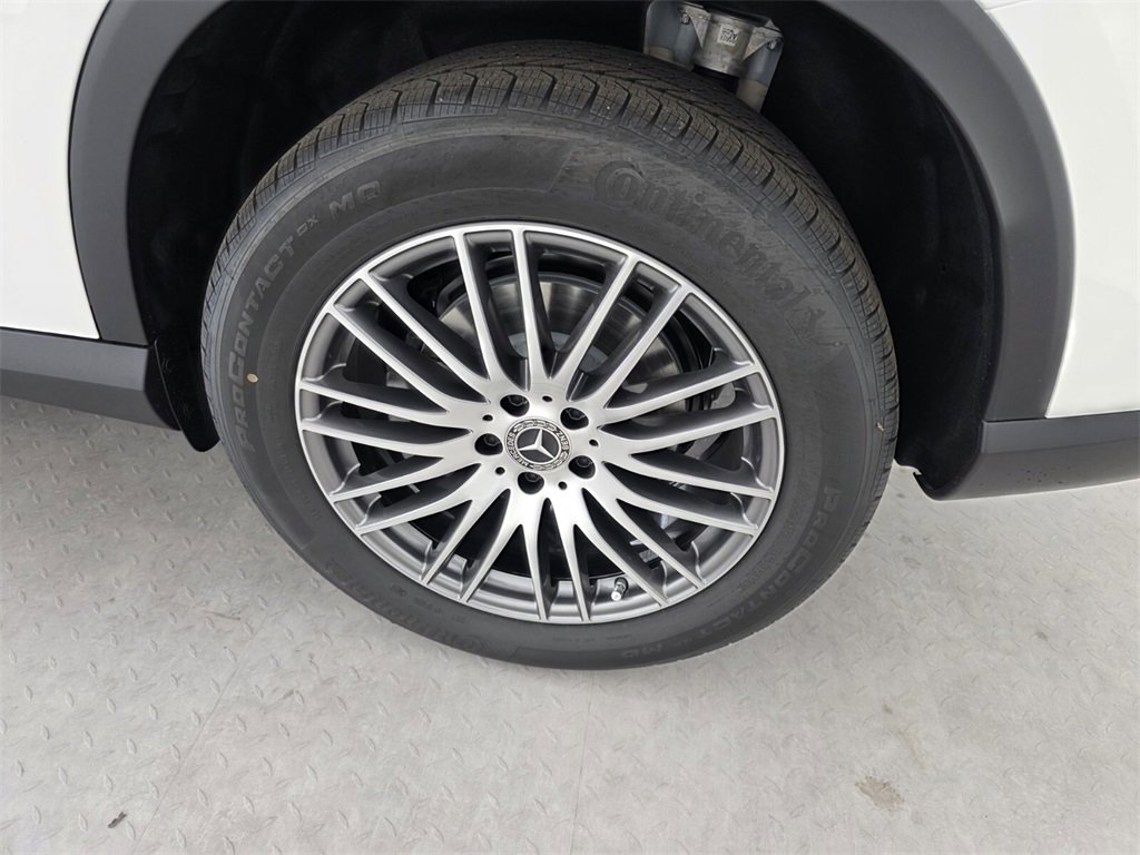 New 2026 Mercedes-Benz GLC 300 4MATIC image 14