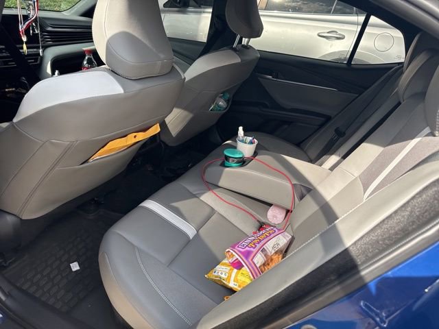 Used 2025 Toyota Camry SE w/ Convenience Package image 26