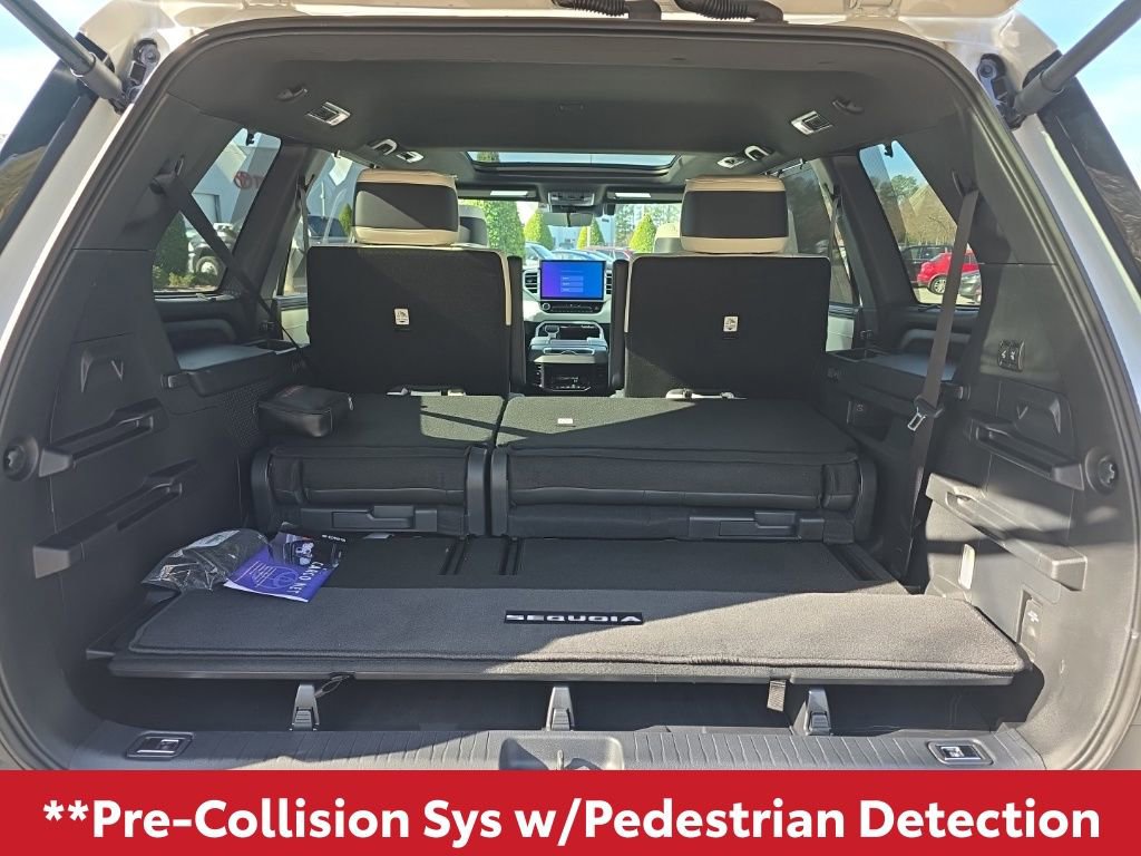 Used 2025 Toyota Sequoia Capstone image 18