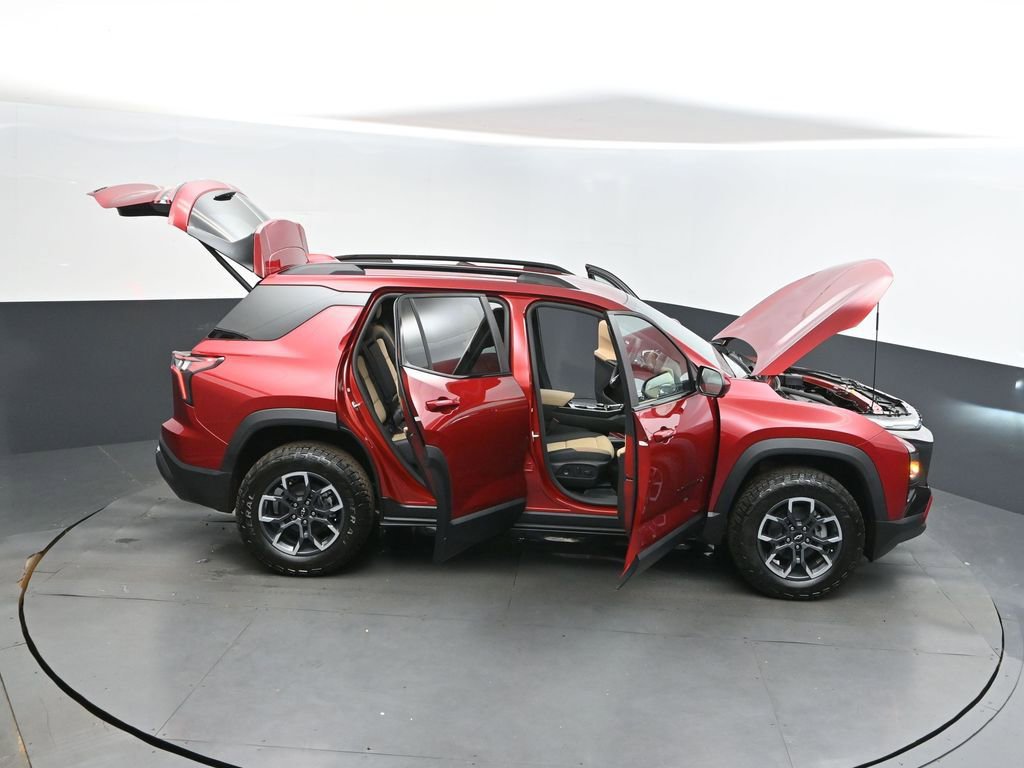 New 2026 Chevrolet Equinox ACTIV w/ Convenience Package III AWD/4WD image 51