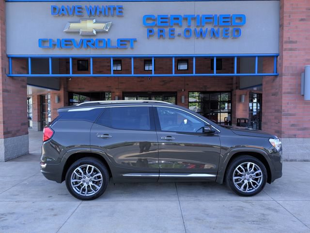 Used 2023 GMC Terrain Denali AWD/4WD image 10