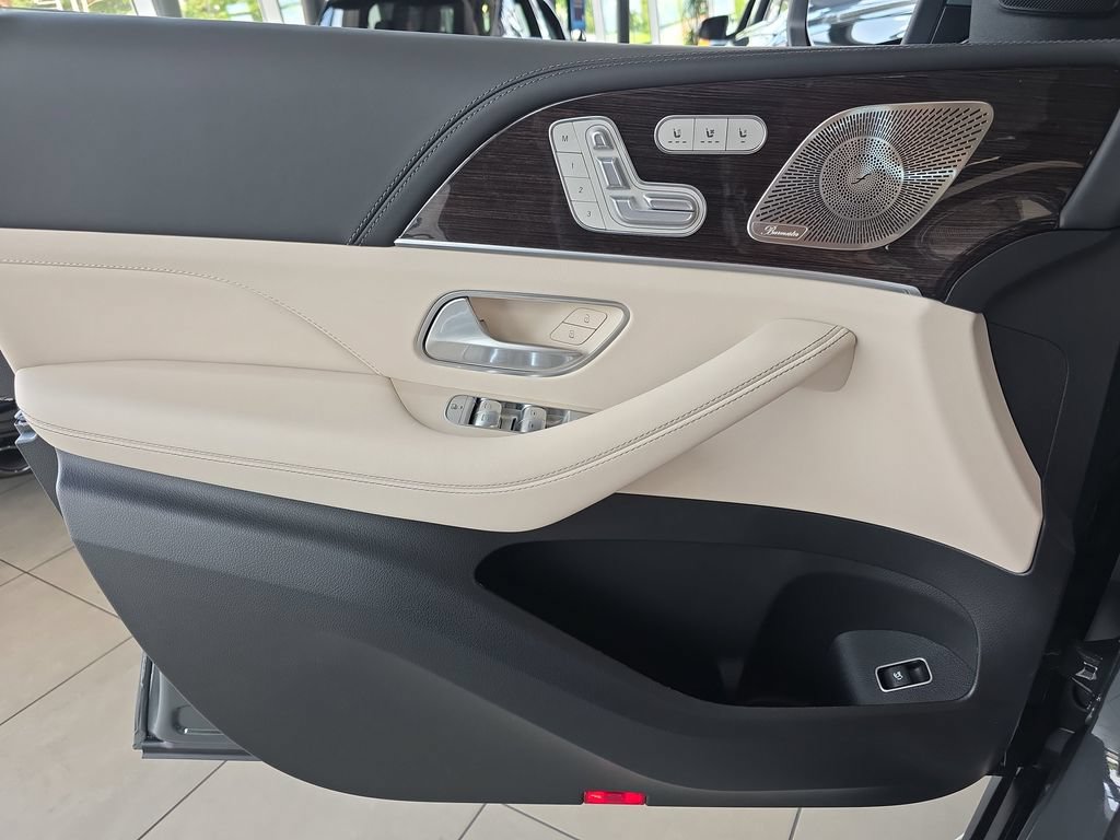 New 2026 Mercedes-Benz GLS 63 AMG 4MATIC image 20
