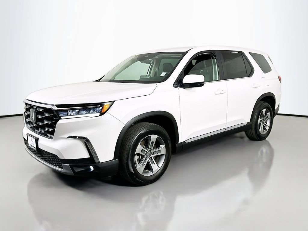 Used 2023 Honda Pilot EX-L image 4