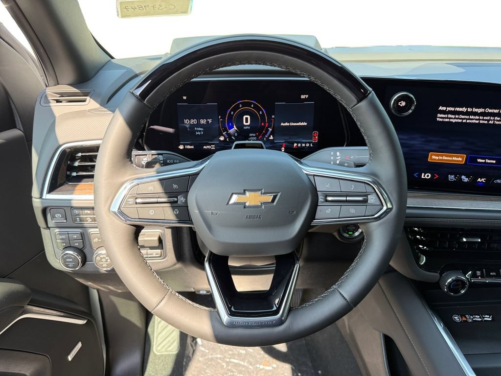 New 2026 Chevrolet Suburban High Country AWD/4WD image 12