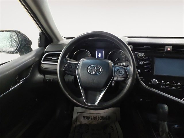 Used 2018 Toyota Camry LE image 12