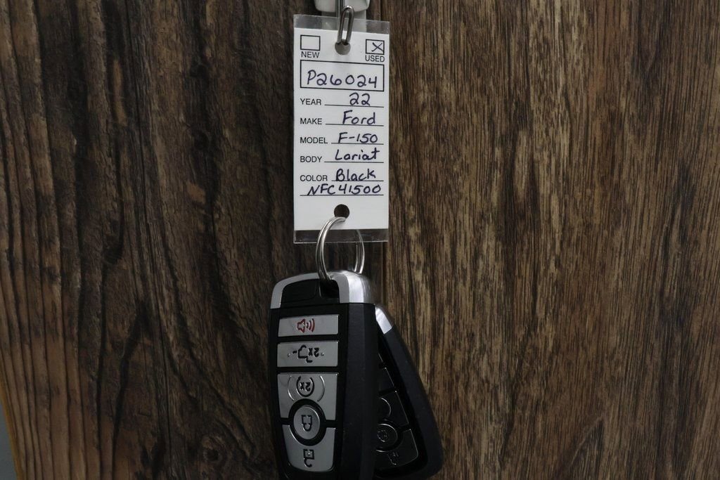 Used 2022 Ford F150 Lariat w/ Equipment Group 502A High image 36