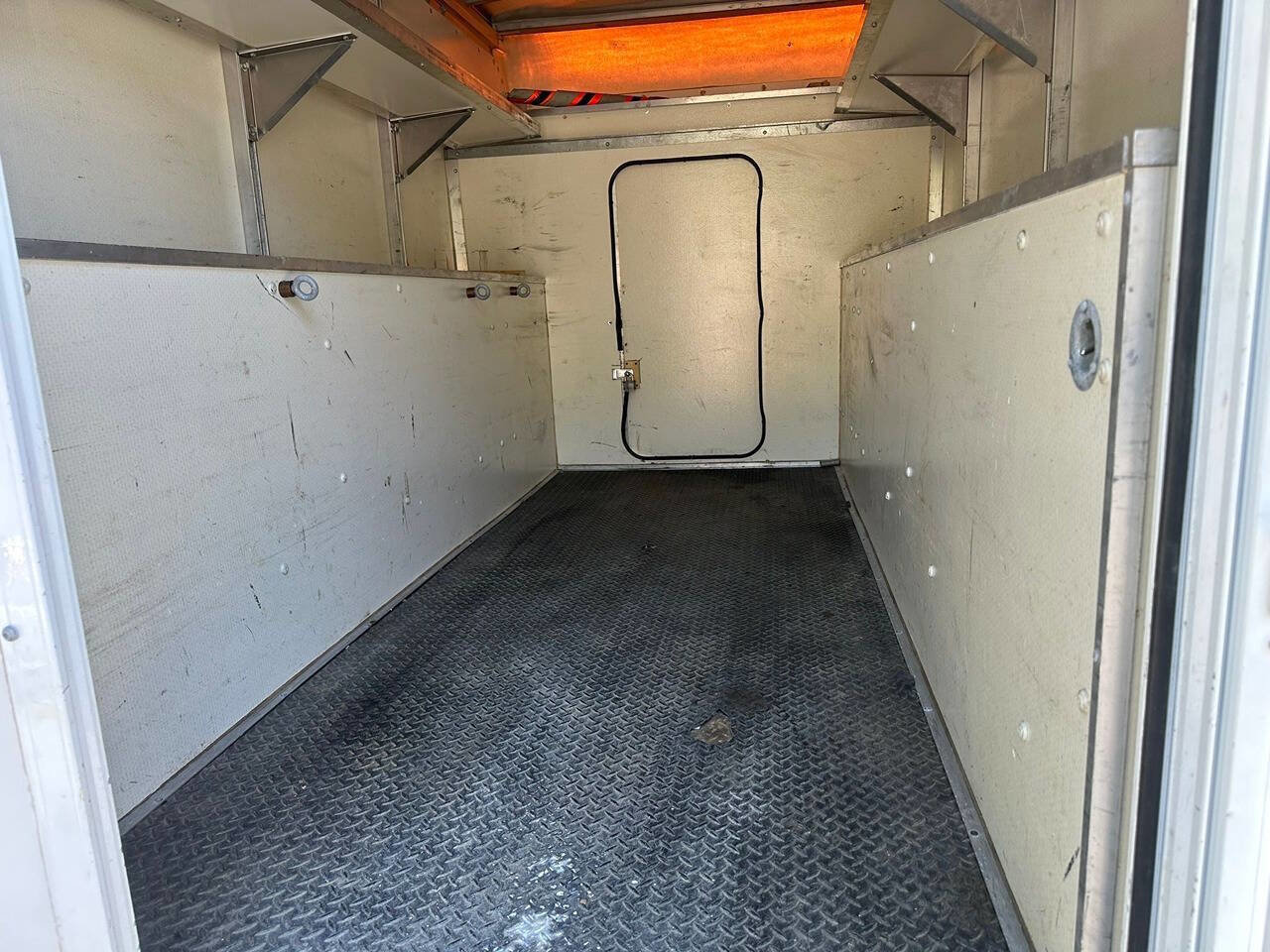 Used 2016 Ford E-350 and Econoline 350 Super Duty w/ Power Windows & Locks Group image 13