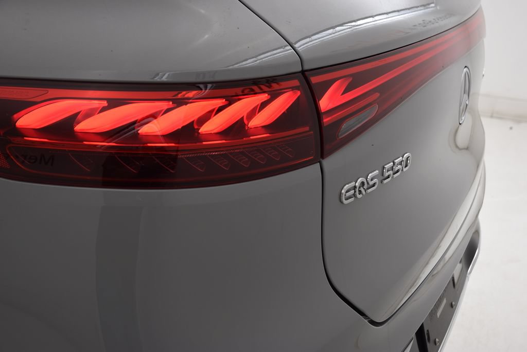 New 2026 Mercedes-Benz EQS 550 4MATIC SUV image 13