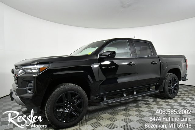 Used 2024 Chevrolet Colorado Z71 w/ Z71 Convenience Package 2
