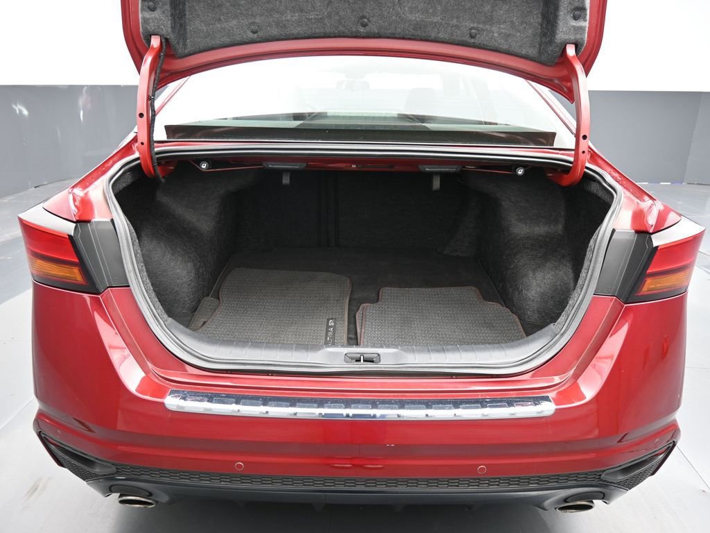 Used 2023 Nissan Altima 2.5 SR w/ SR Premium Package image 35