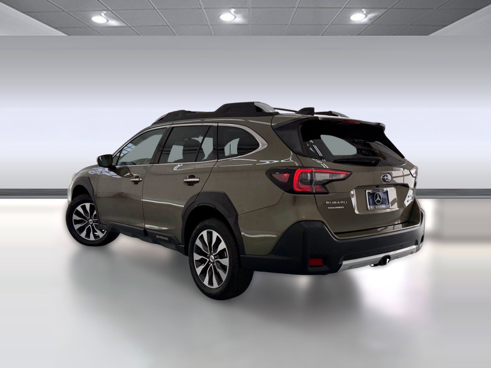 Used 2023 Subaru Outback Touring XT image 3
