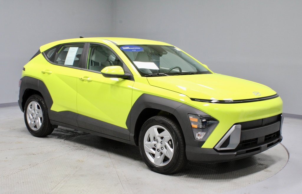 Certified 2025 Hyundai Kona SE