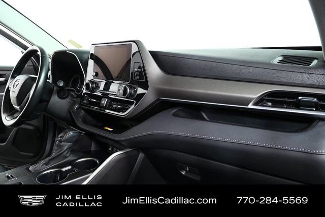 Used 2024 Toyota Highlander XLE image 23