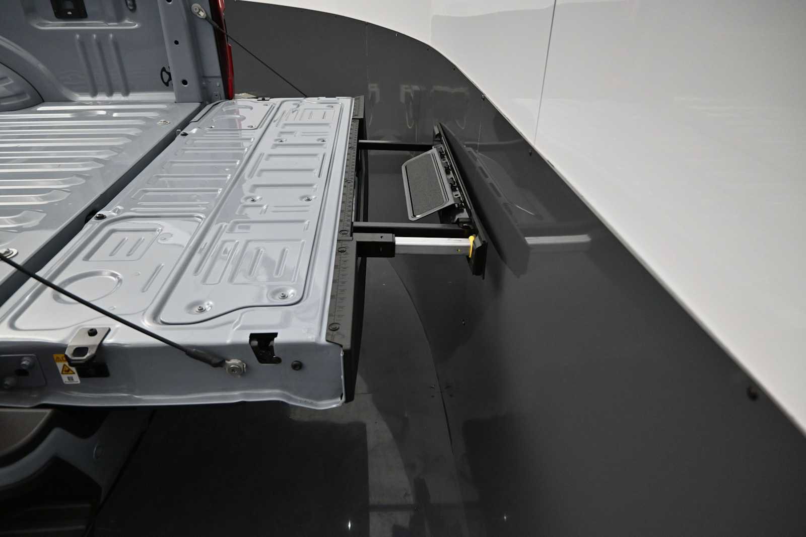 New 2026 Ford F350 Platinum AWD/4WD image 23