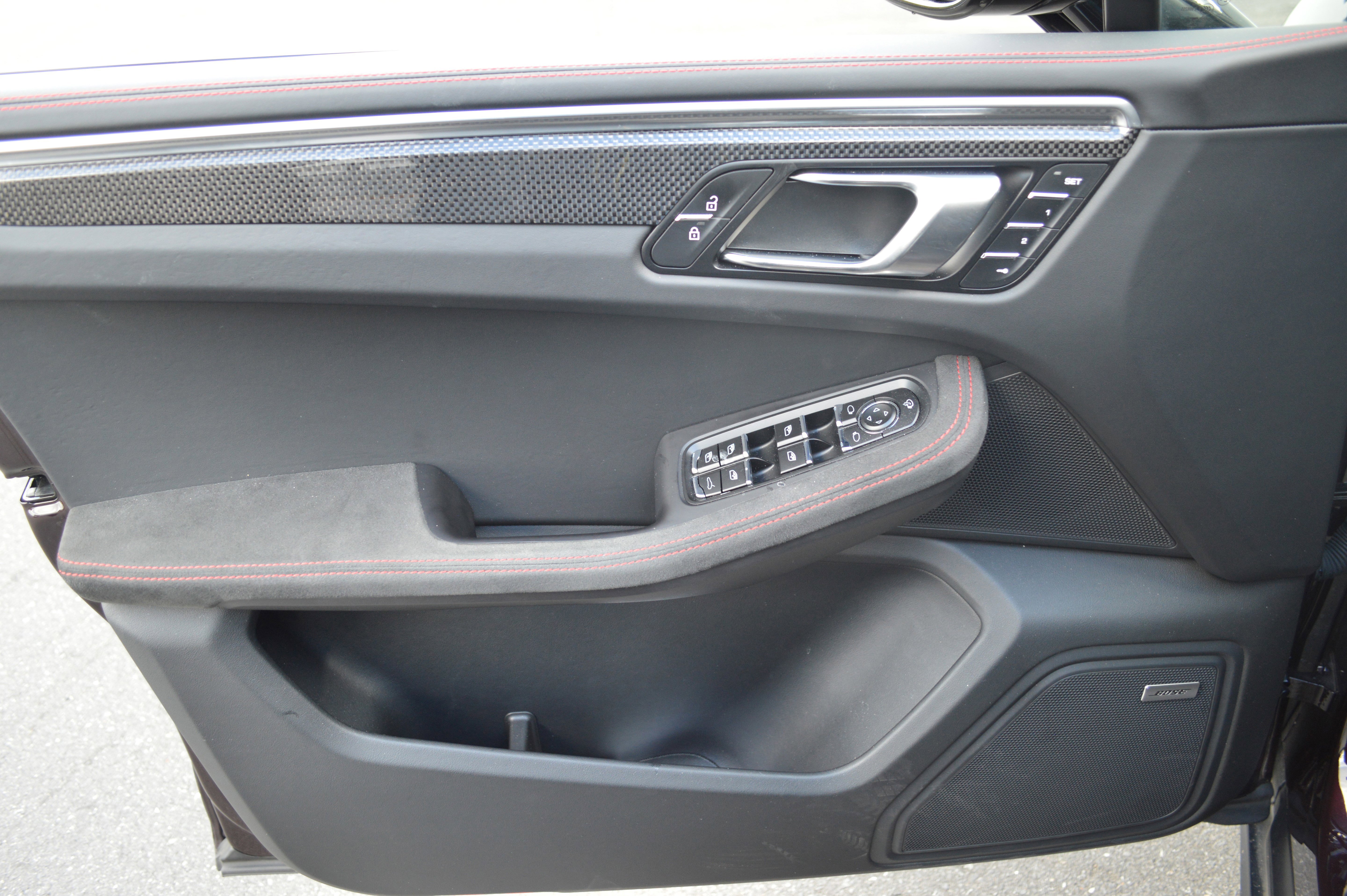 Used 2023 Porsche Macan GTS image 10