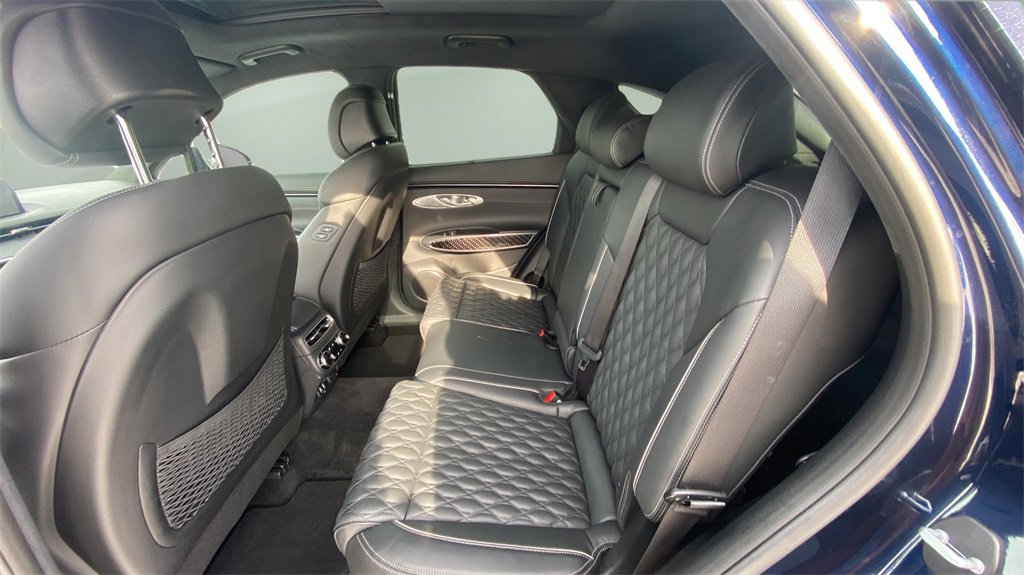 Used 2023 Genesis GV70 3.5T Sport w/ Sport Prestige Package image 9